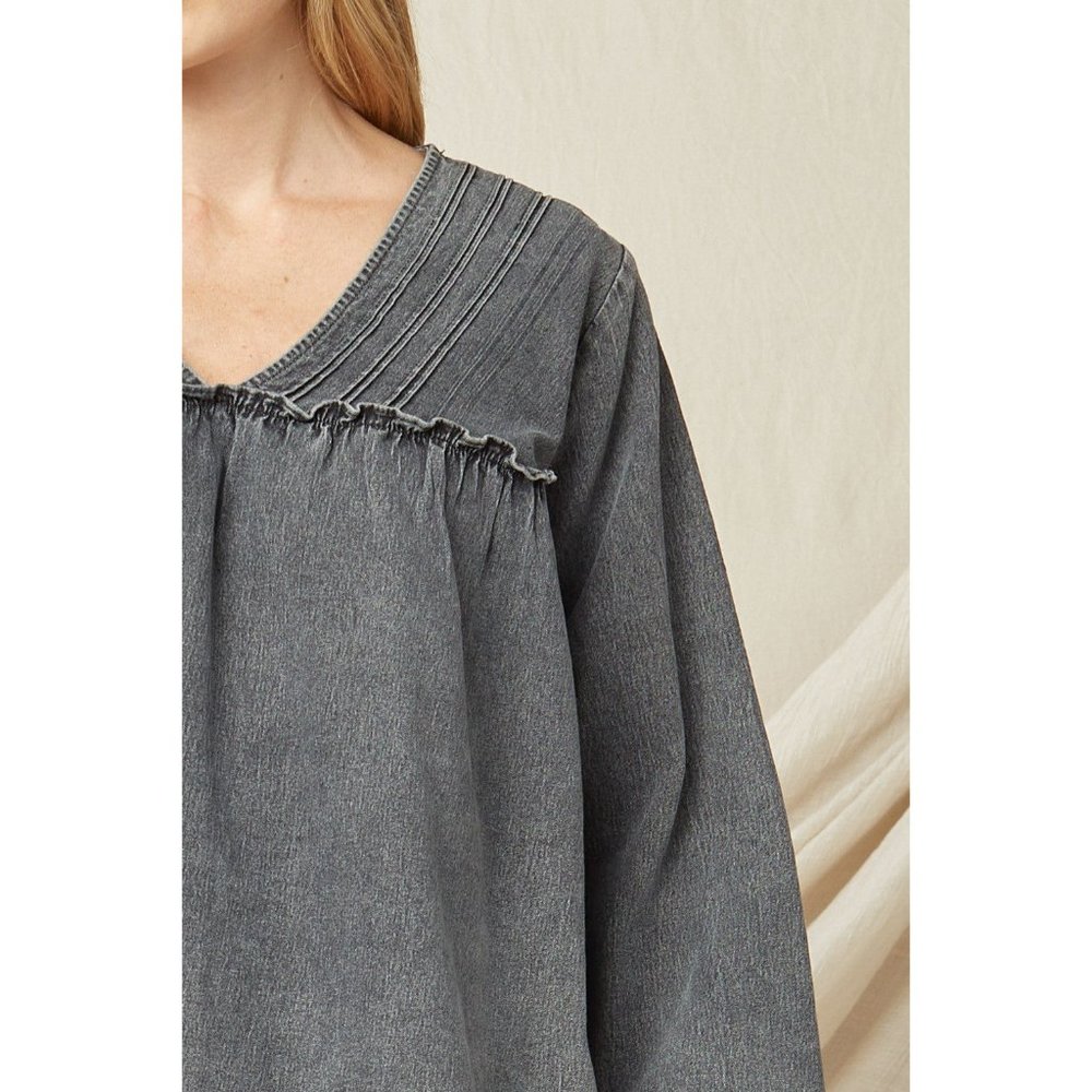 Entro Ruffled V-Neck Top, Black - Picture 5 of 6